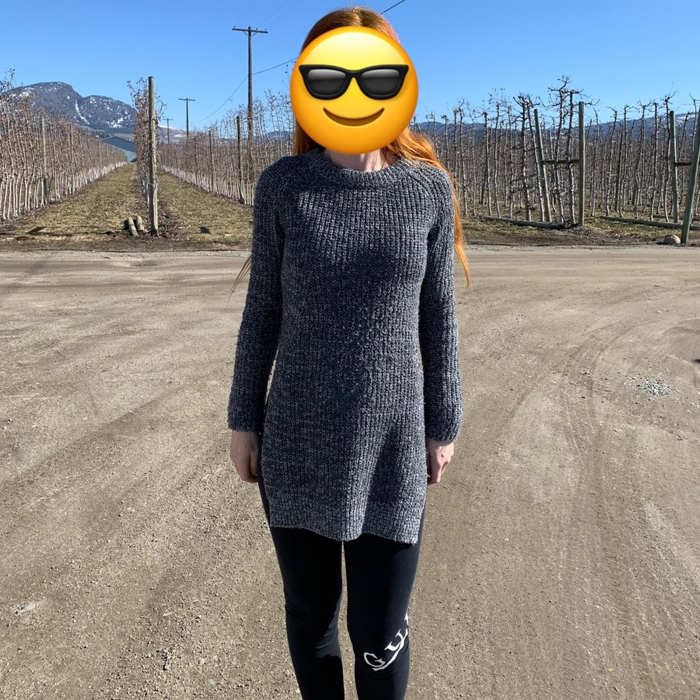 •Donated to Fire Evacuees• StreetWear Society Knitwear size Small - Picture 3 of 16